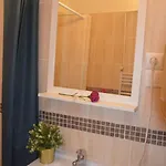 No. 11 With 2 Bathrooms Next To Railway Station Apartment *