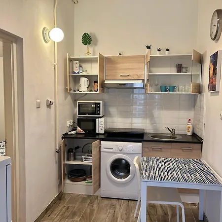 Apartamento No. 11 With 2 Bathrooms Next To Railway Station *