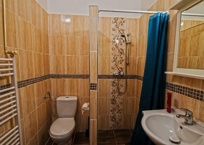 Apartment No. 11 With 2 Bathrooms Next To Railway Station *